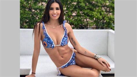 Elisabetta Gregoraci Instagram Il Top Non Contiene L Abbondante Seno