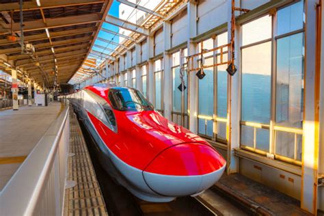 Hayabusa Shinkansen Stock Photos, Pictures & Royalty-Free Images - iStock