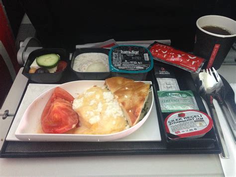 Turkish Airlines Inflight Meal Istanbul Malta Havayolu