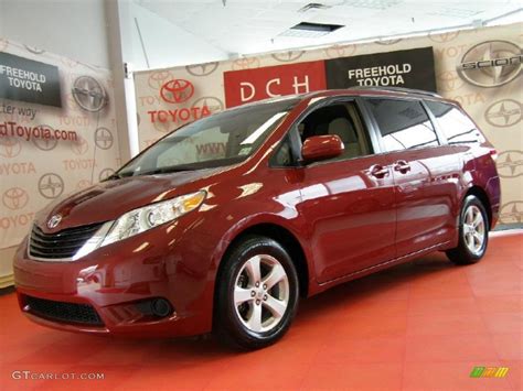 2011 Salsa Red Pearl Toyota Sienna Le 47767745 Photo 11 Gtcarlot