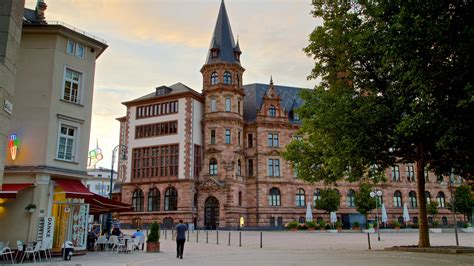 Neues Rathaus Wiesbaden Location De Vacances Partir De Nuit