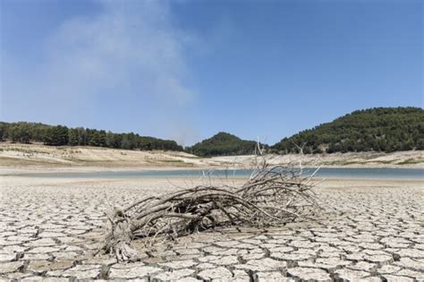 Sicilians Deal So Well With Drought That Tourists Dont Notice A