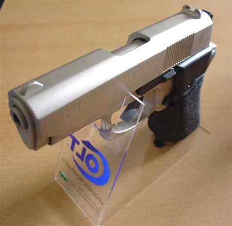 Pistole 9mm Colt Double Eagle Combat Commander Testberichte Gas