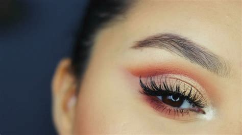 How To Do Pretty Eye Makeup For Brown Eyes