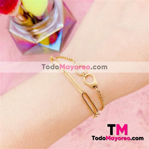 Pulsera Doble Cadena Con Eslabones Grandes Y Dije De Esposas Dorado