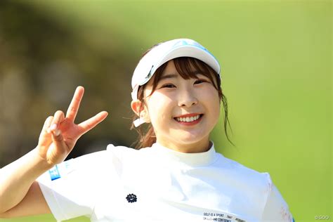 竹田麗央が初の首位発進 2週連続優勝へ「ノビノビできた」 ゴルフ スポーツブル スポブル