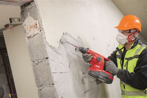 Hilti highlights features and specs of cordless demo tools