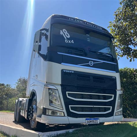 Caminhão VOLVO FH 540 Cavalo Mecânico ANO 2018 usado à venda