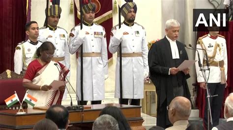 Oath Ceremony Of New Cji जस्टिस यूयू ललित ने ली देश के 49वें Cji पद