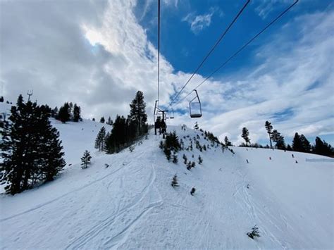 BOGUS BASIN SKI RESORT - Updated January 2025 - 14 Photos & Average of ...