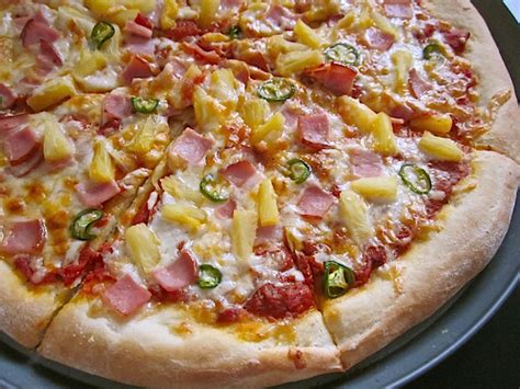 Spicy Hawaiian Pizza Budget Bytes