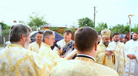 Sfin Irea Bisericii Din Parohia Buzoian Col Neni Arhiepiscopia