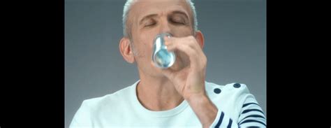 Vidéo Jean Paul Gaultier nouveau directeur artistique de Coca Cola