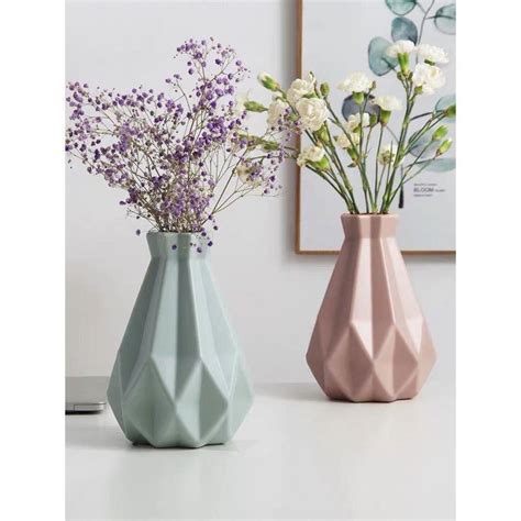 Pin By Rammy Rambo On Idea Ceramic Flower Pots Modern Flower