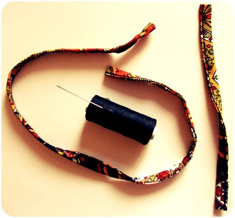 The 5 Minute Diy Sunglasses Strap Confessions Of A Refashionista