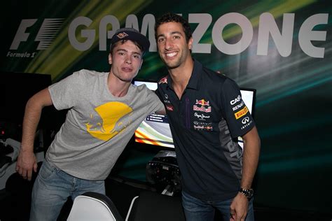 Gaming V Spielbergu Erik Le Tach Vs Daniel Ricciardo