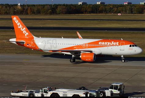 OE IJB EasyJet Europe Airbus A320 214 WL Photo By Tomas Milosch ID