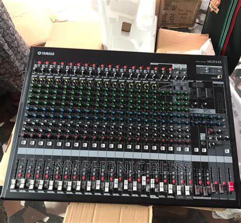 Yamaha MGP24X 24 Channel Mixer With Effects In Accra Metropolitan