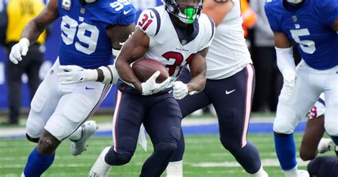 Houston Texans RB Dameon Pierce Rookie Of The Year Battle Red Blog