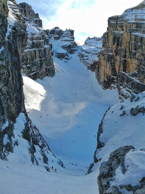 Scialpinismo In Dolomiti Di Brenta Guide Alpine La Pietra