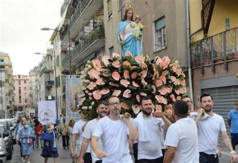 Salesiani Torna Festinsieme Anche La Processione Mariana Per Le