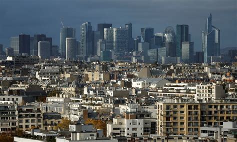 Police Operation And Hasty Evacuation In La D Fense Business District