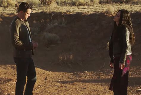 'Roswell New Mexico' Series Finale Ending Explained: [Spoiler] Leaves