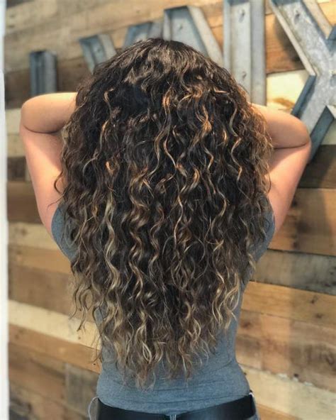 Light Brown Highlights On Dark Brown Curly Hair