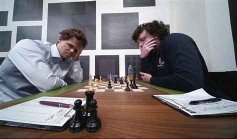 Chess World No Magnus Carlsen Resigns After One Move Against Niemann