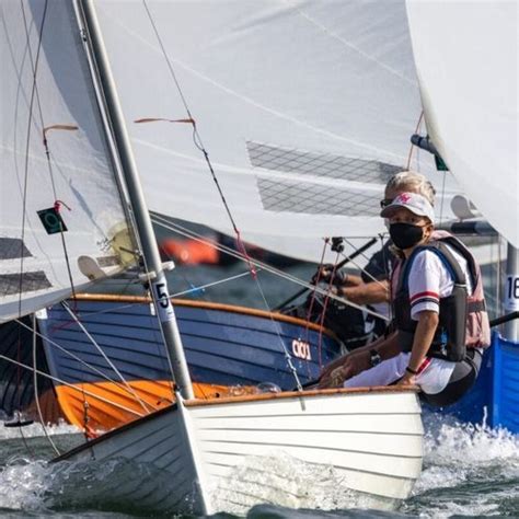 Single Handed Sailing Dinghy 12 Zf Media Srl Traditional Regatta