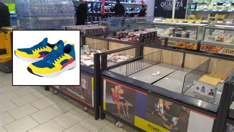 Scarpe Lidl A Ruba Ad Ancona Poi Su EBay A Prezzi Gonfiati