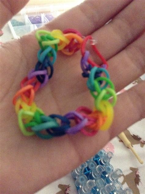 how to make a rubber band bracelet 6