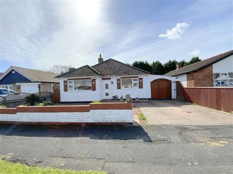 3 Bedroom Detached Bungalow For Sale In Coniston Crescent Humberston