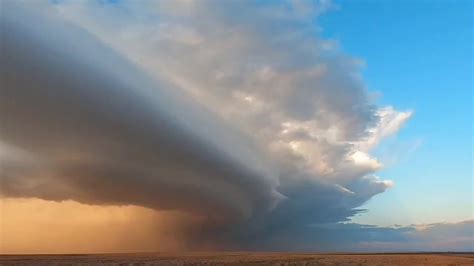 Impressive Sight Over Kansas As Storm Fired Up Videos From The