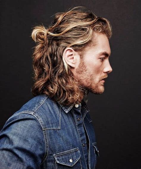 45 Best Hairstyles For Men With Wavy Hair In 2024 Celebrities Haircuts