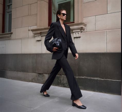 Boutique shoppers are divided on Bared Armadale and the layout 7