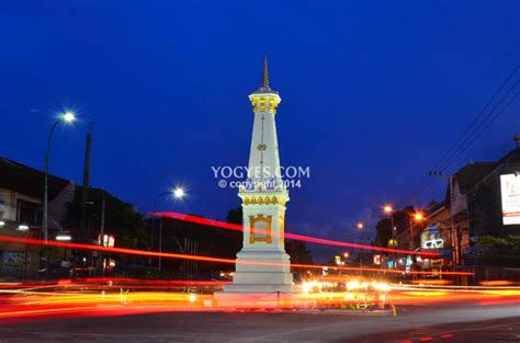 tugu jogja foto  sejarah ikon kota jogja