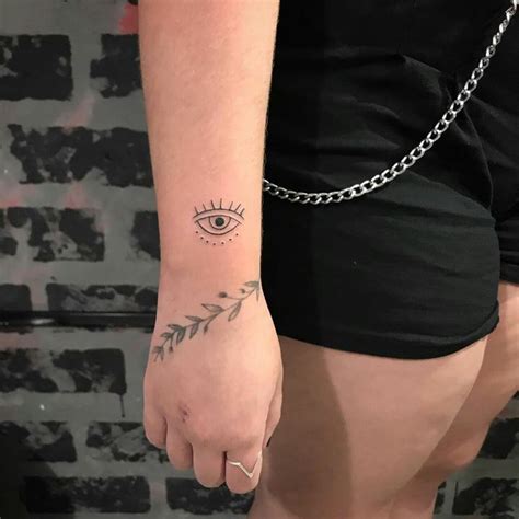 Pin De Jacqueline Araujo En Tatuagens Minimalistas