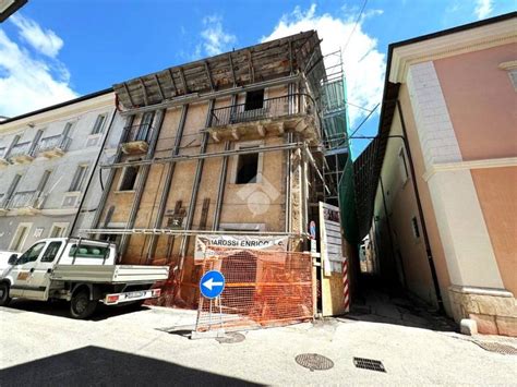 Vendita Appartamento L Aquila Quadrilocale In Via Del Guasto 2 Ottimo