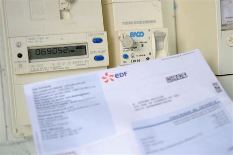 INFO RTL Électricité la facture des entreprises de moins de 10