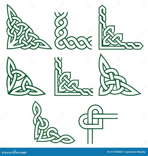 Esquinas Verde Celta Vector Diseño Conjunto Irlandés Detallado Trenzado