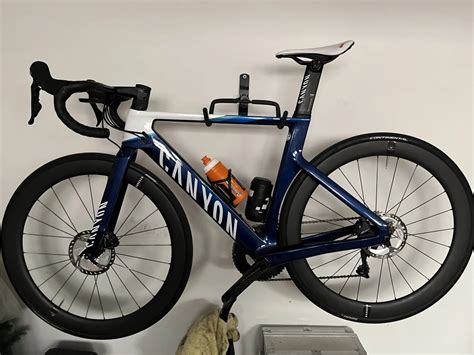 Canyon Aeroad Cf Sl Disc Used In Sm Buycycle