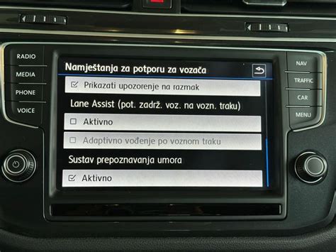 Vw Tiguan Tdi Bmt Alu Navi Pdc Adapt Tempomat El Paket Garancija