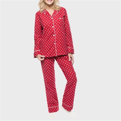 17 Best Womens Flannel Pajamas 2022 — Warmest Pajamas For Women