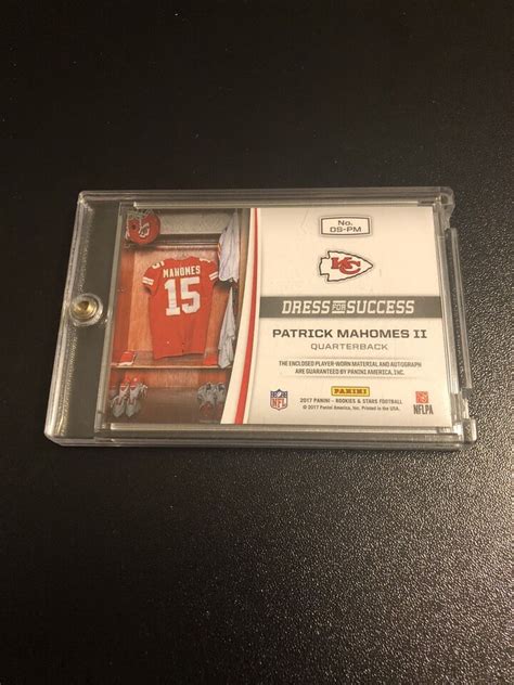 2017 Panini Rookies And Stars Dress For Success Patrick Mahomes Patch