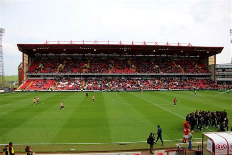 The East Stand At Oakwell Steve Daniels Cc By Sa 2 0 Geograph