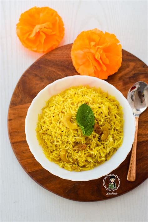 Indian Rice Pilaf Pulao With Raisins Somethings Cooking