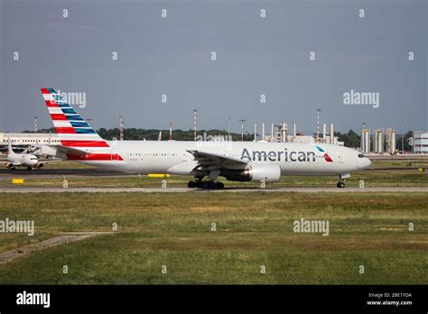 American Airlines Er Hi Res Stock Photography And Images Alamy