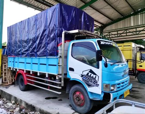 Truk Toyota Dyna Ban Double Bak Kayu Siap Kerja Lacak Harga