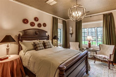 Julian Price House - Traditional - Bedroom - Other - by Linda Lane Design | Houzz